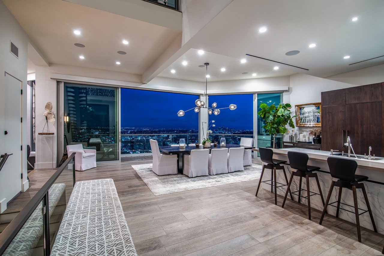 8572 Hillside Ave, Sunset Strip