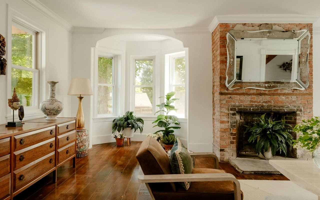 Decoding the Relationship Between Home Age and Market Value
