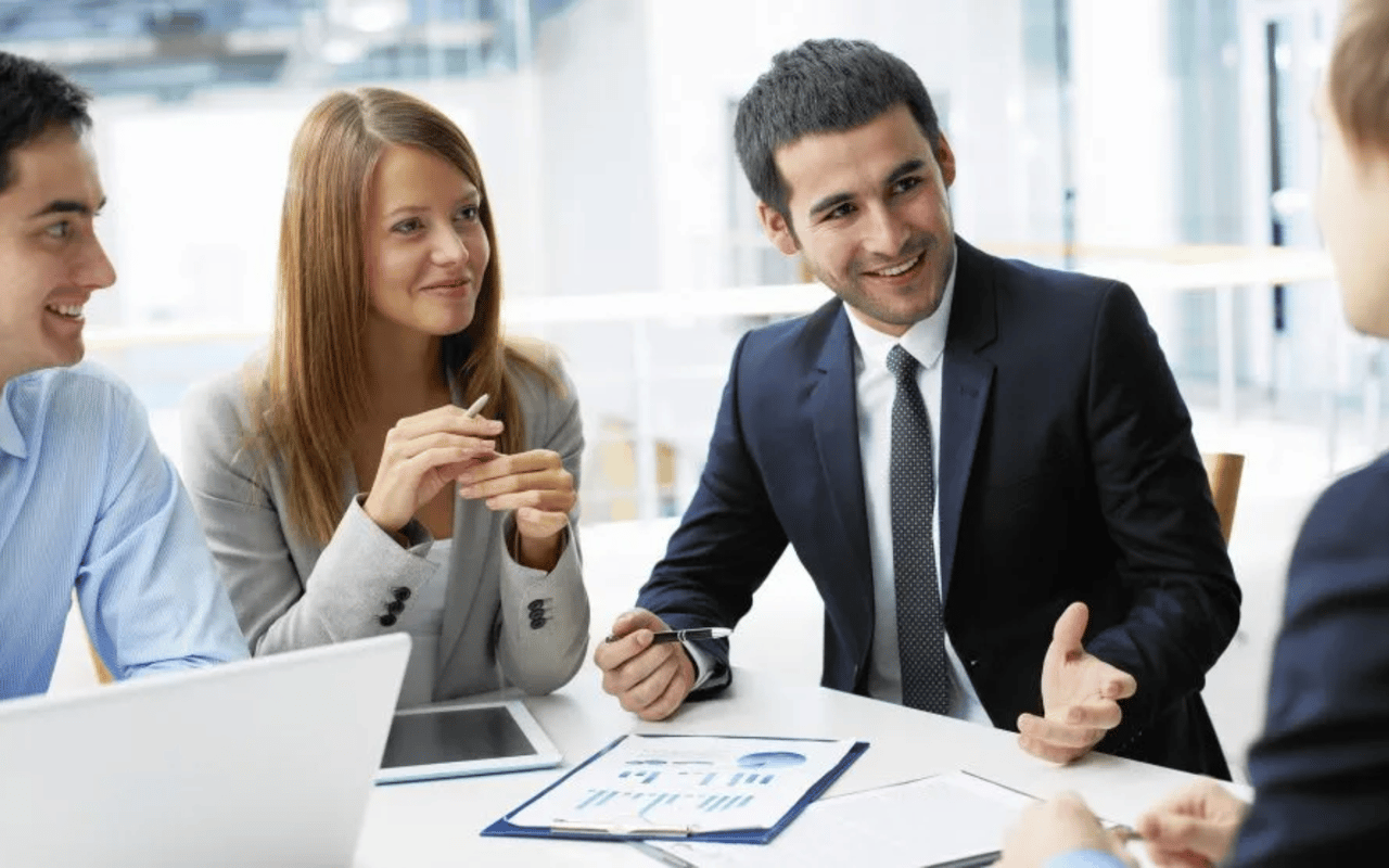 4 Reasons to Hire a Property Manager for Your Investment Property