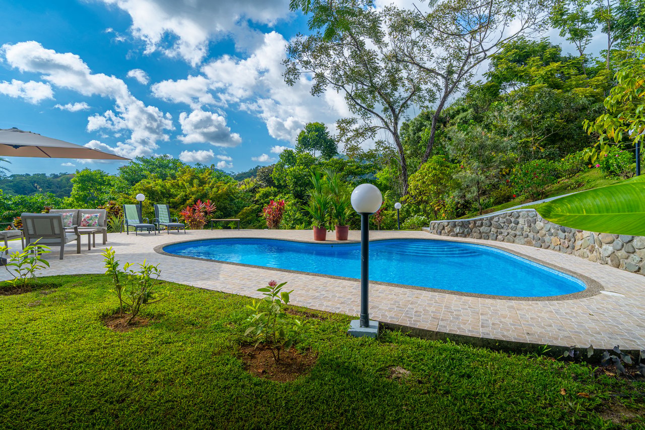  Villa Allamanda, Privacy Galore, Ocean, Jungle and Mountain Views