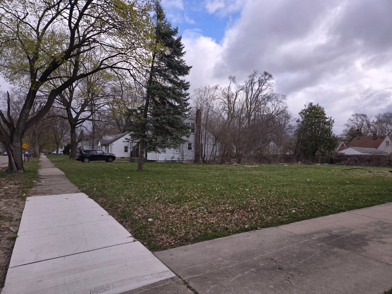 12020 Stout St