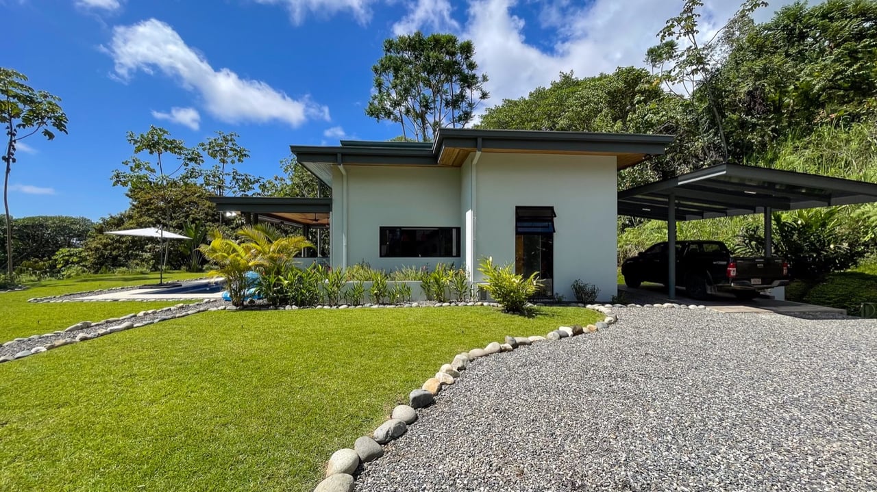 Private Modern Tropical Paradise Home For Sale in Ojochal, Costa Rica