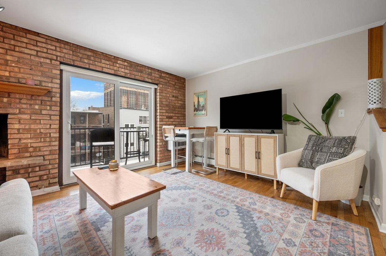 832 Oakdale Ave Unit 3H