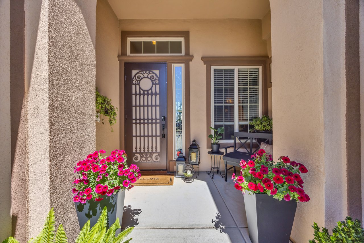 4040 Borderlands Dr