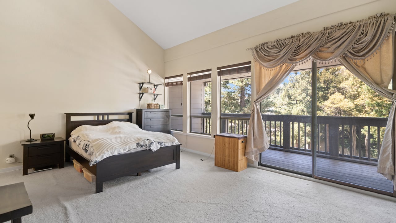 Private Listing