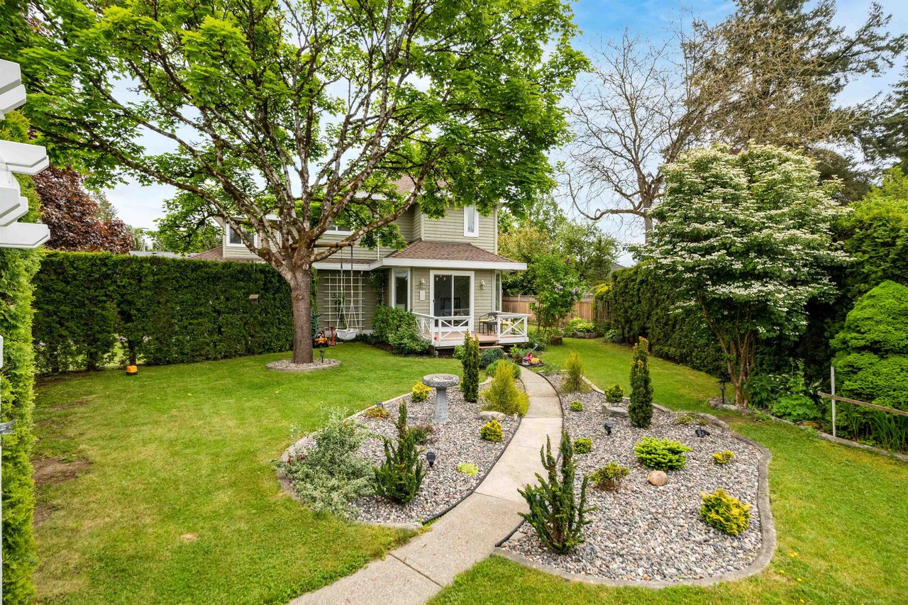 20294 125 Ave