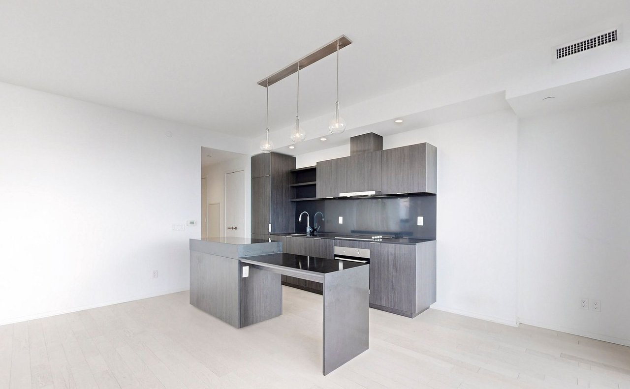 16 Bonnycastle Street Unit: 4202 