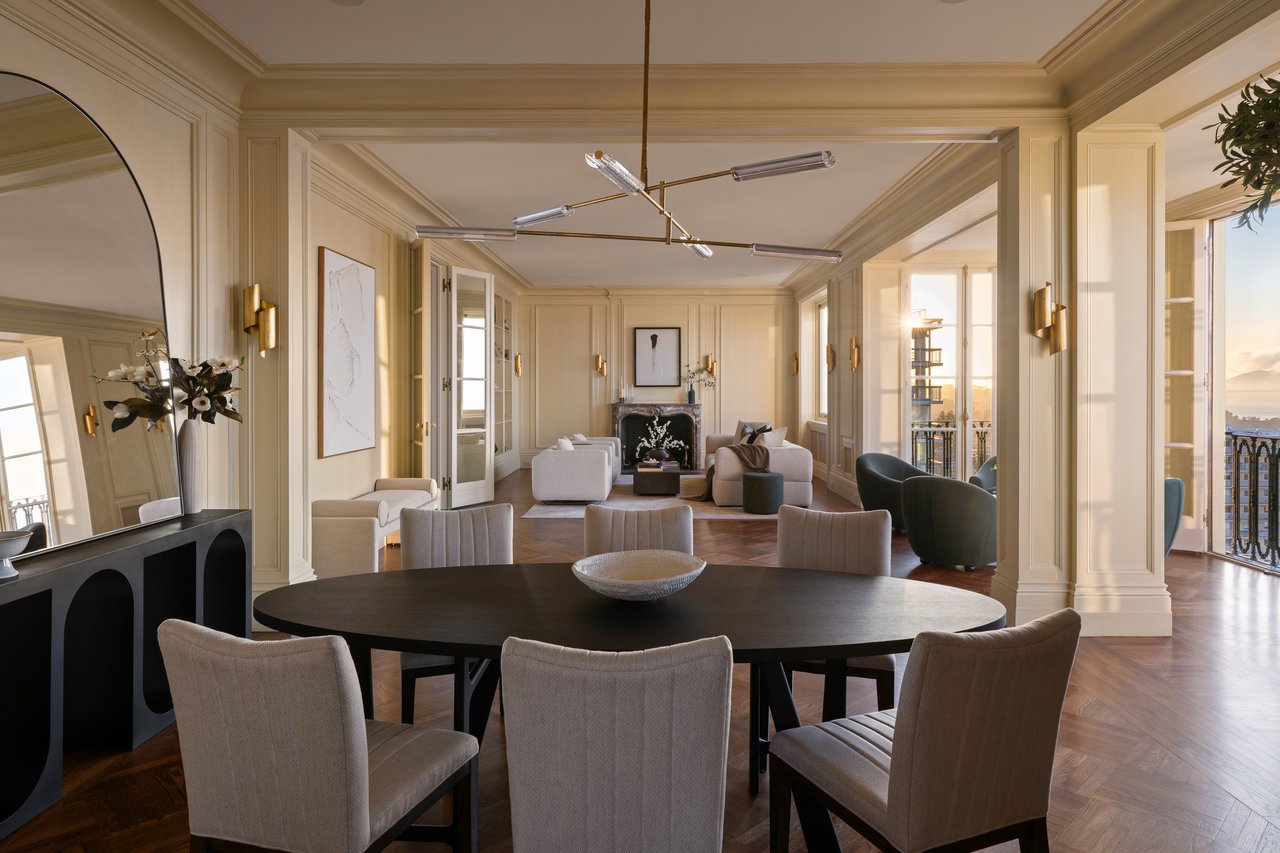 Majestic Pacific Heights View Apartment