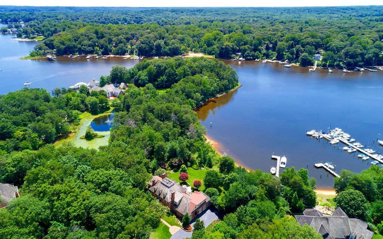 Bluff Point