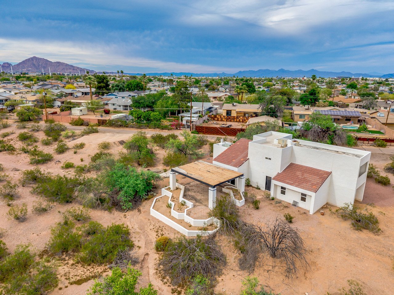 211 E CAMPO DESIERTO RD, Tempe, AZ 85288