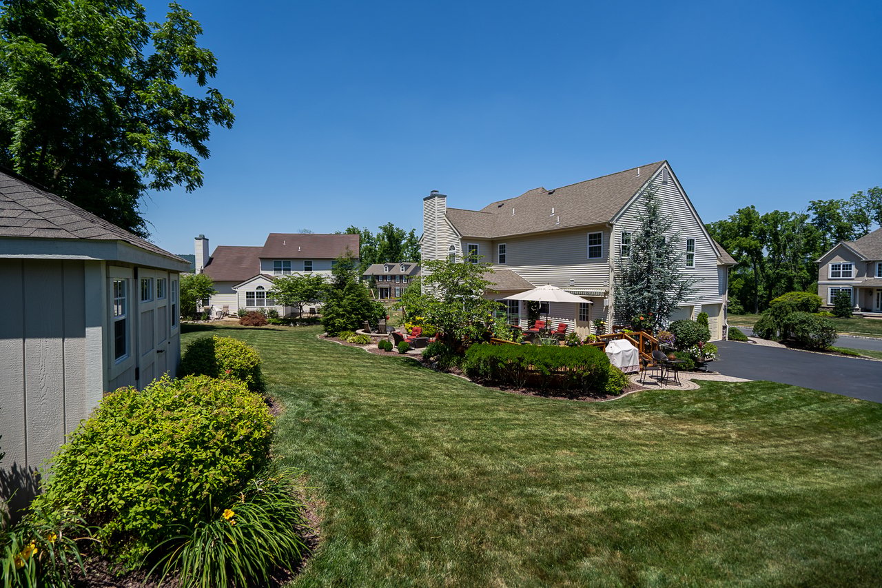 4800 Curly Horse Drive