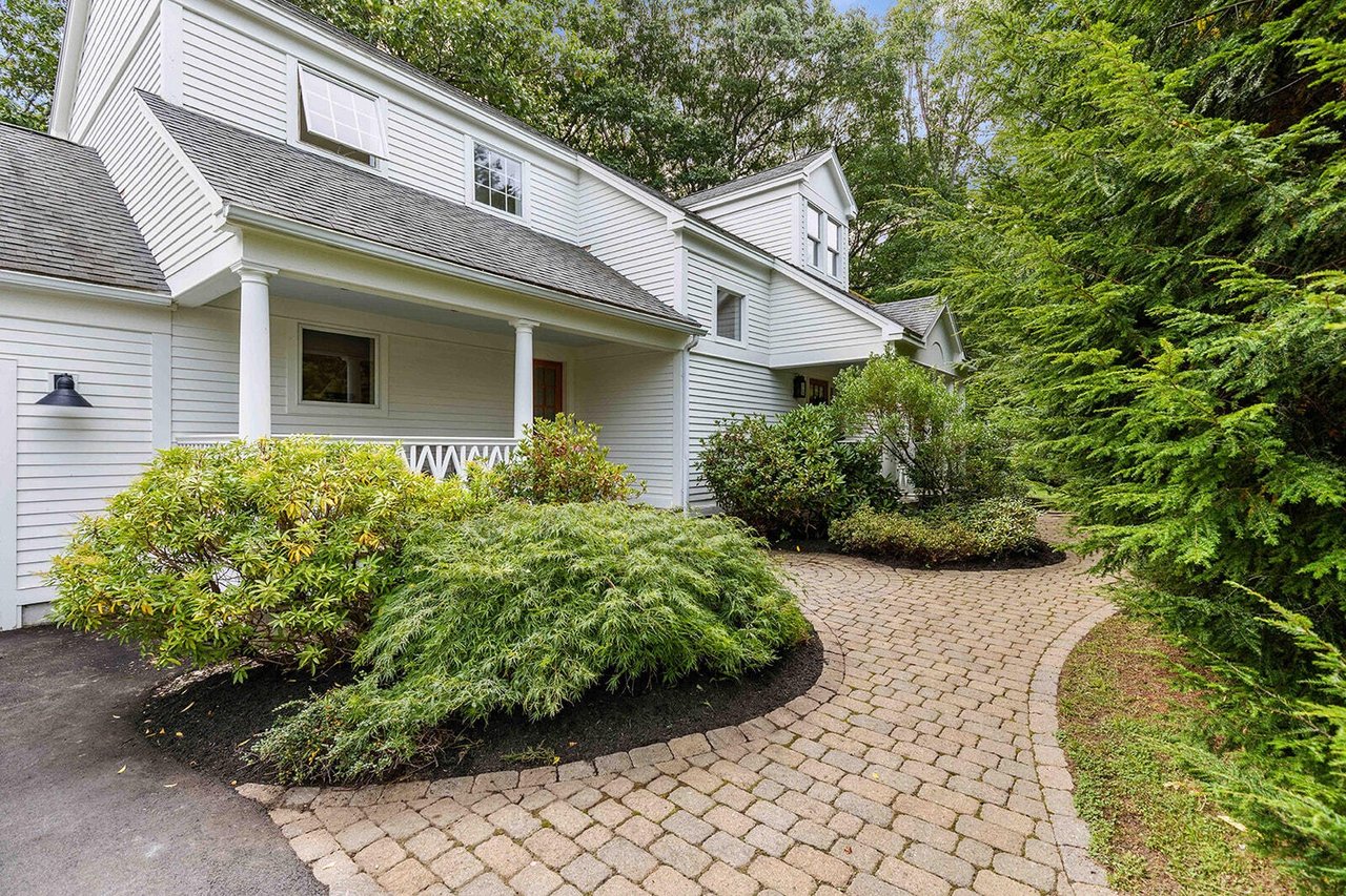 19 Clipper Circle, Yarmouth