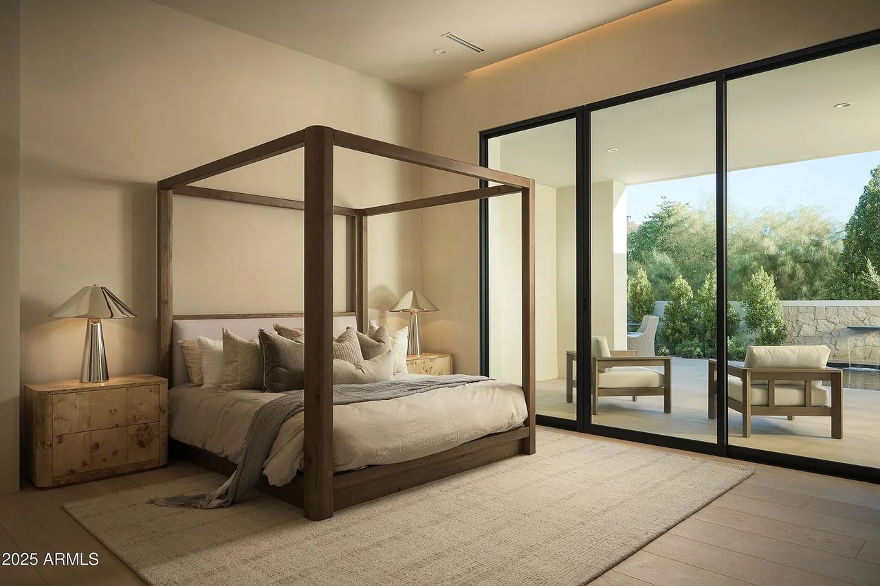 4510 E Maderos Del Cuenta Drive