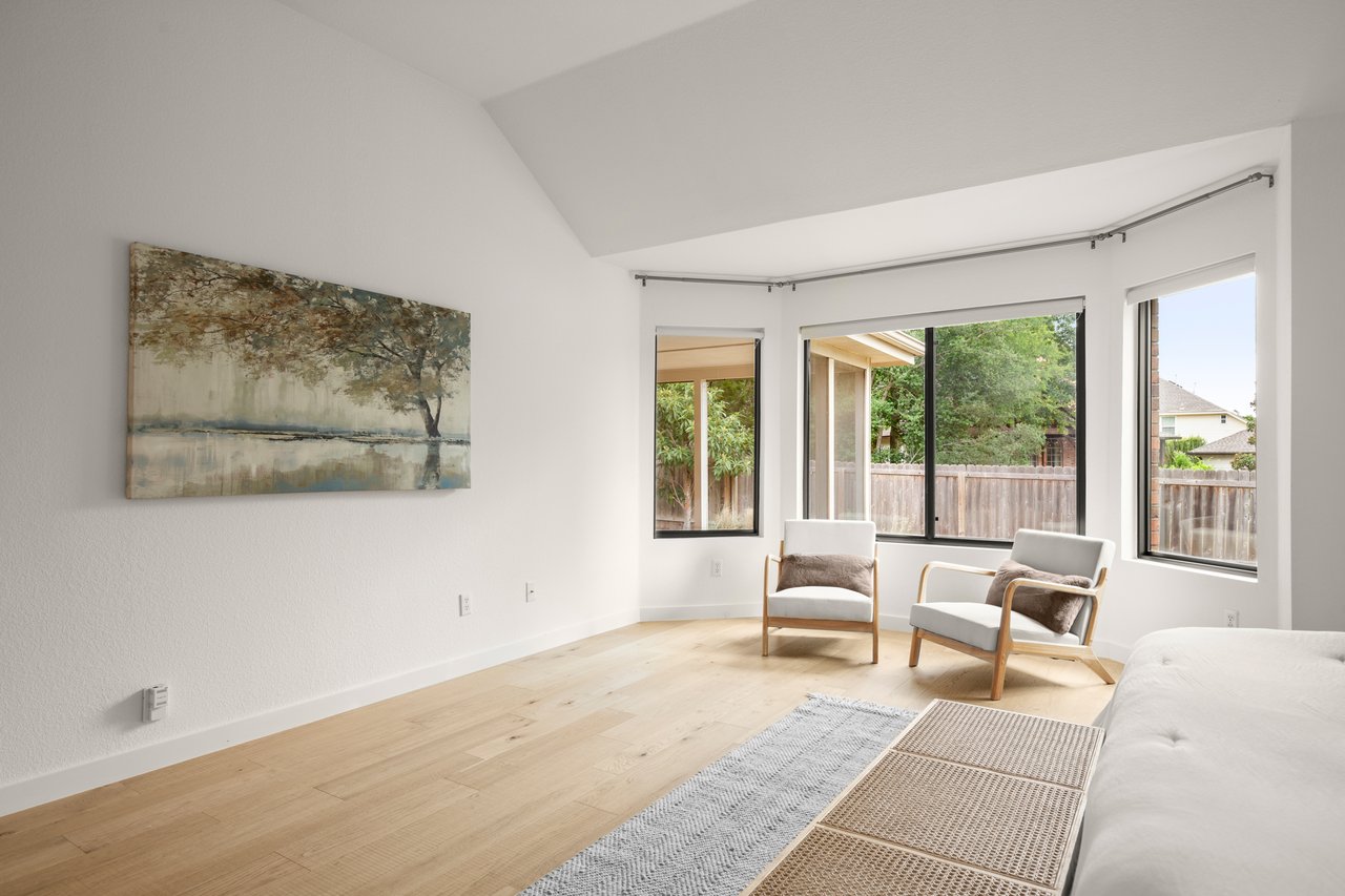 5604 TRELAWNEY Ln, Austin, Texas 78739