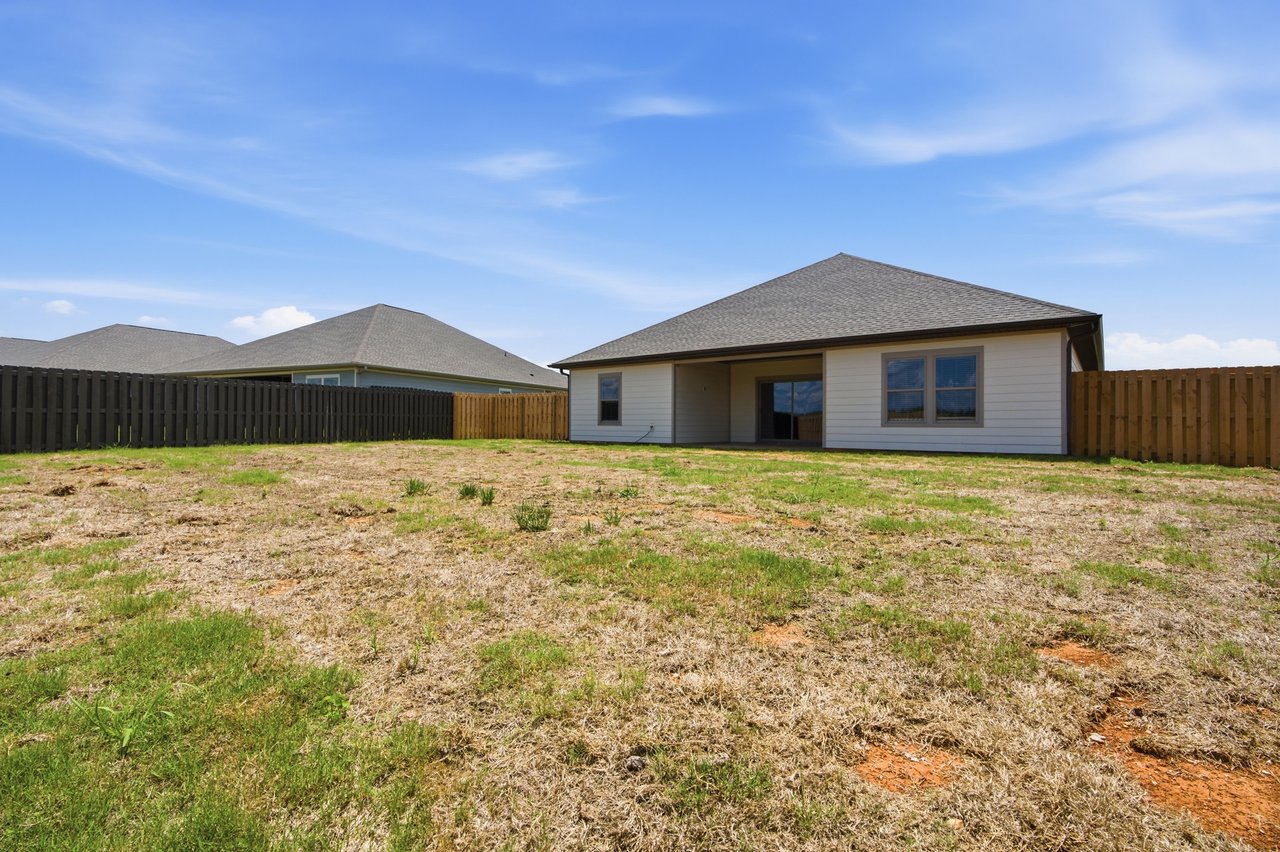 Peaceful Nature Views & Resort-Style Amenities