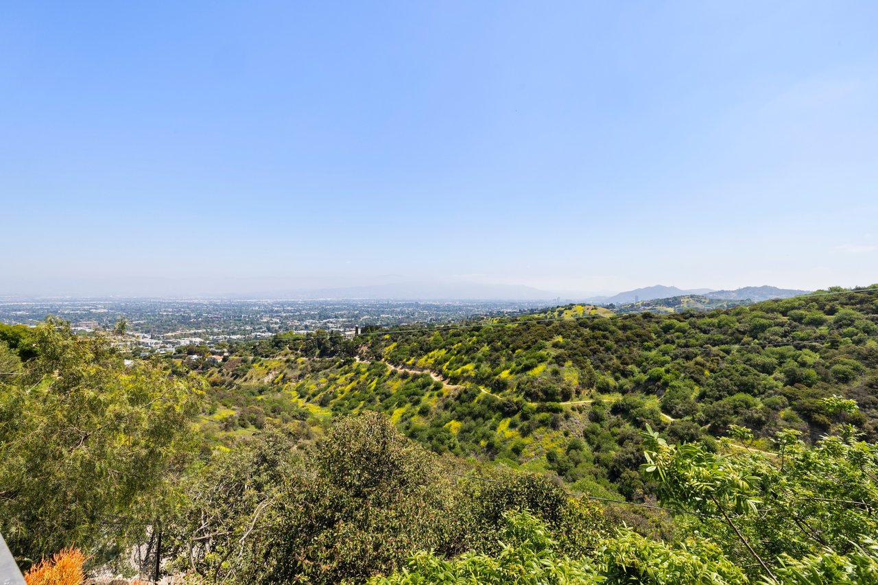 3337 Beverly Ranch Road