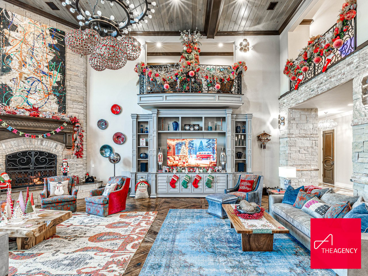 Sleighing the Season: A Christmas Luxury Home Photoshoot at OKC's Viral Estate