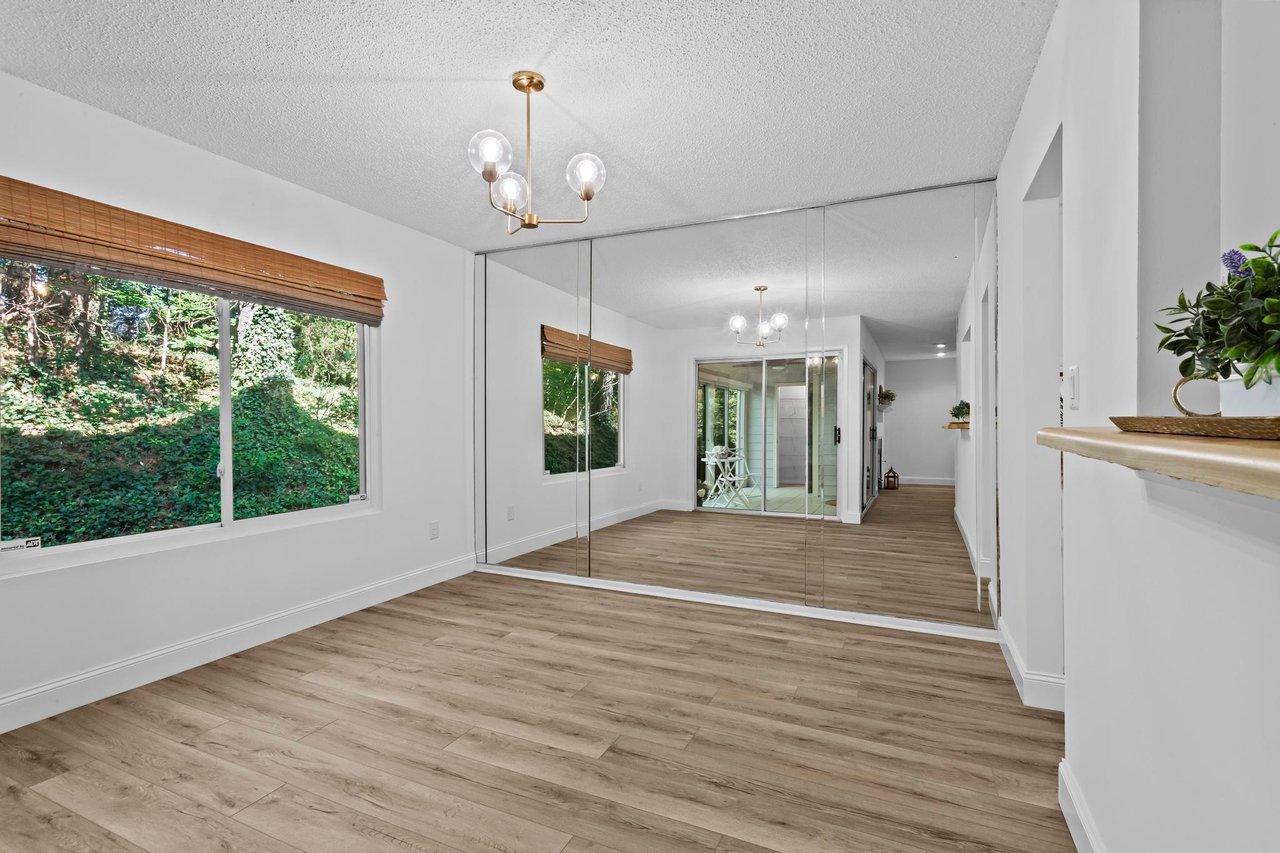 37 Muncy Court SE Update Condominium 