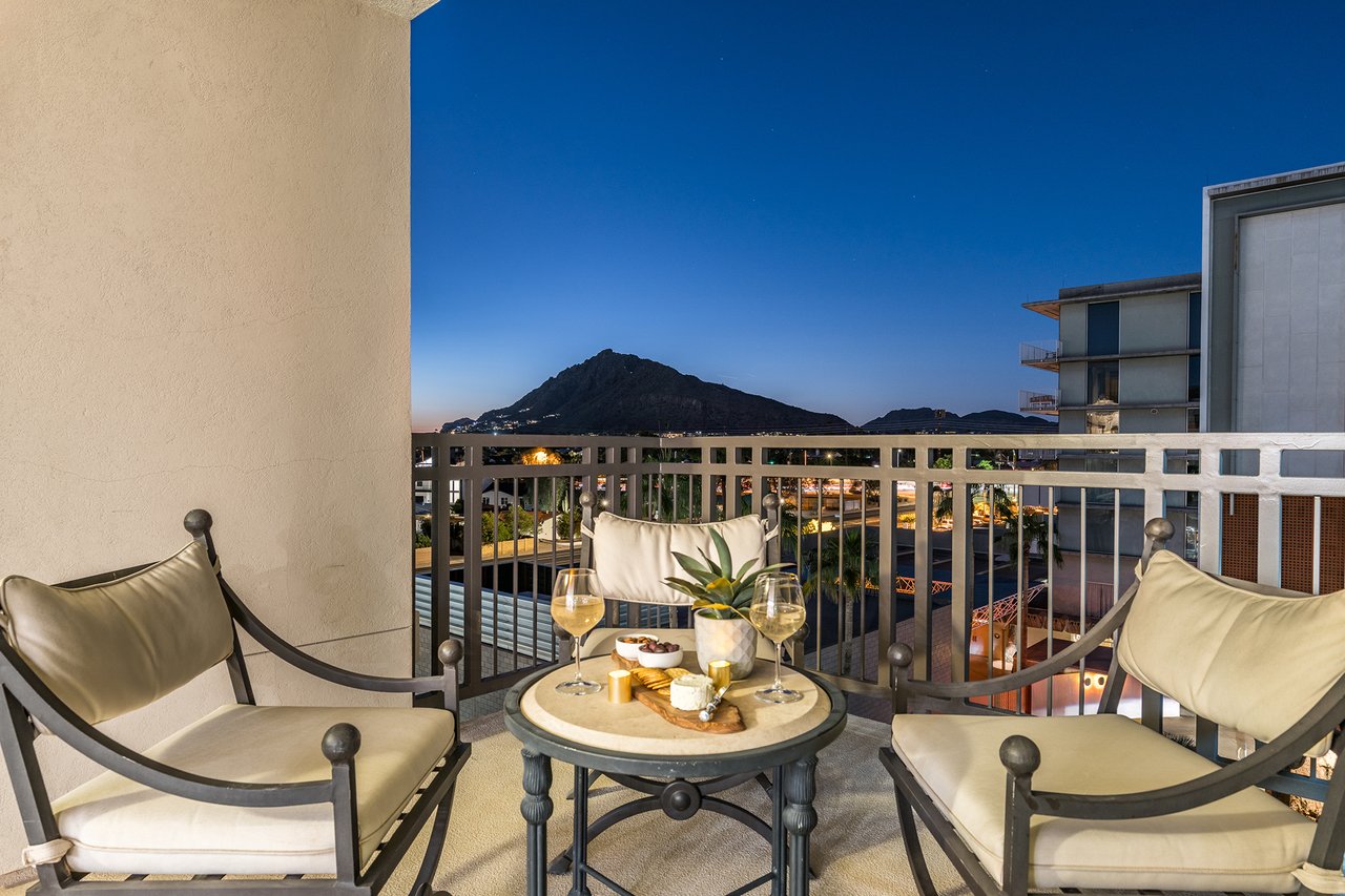 6803 E MAIN Street, 5511