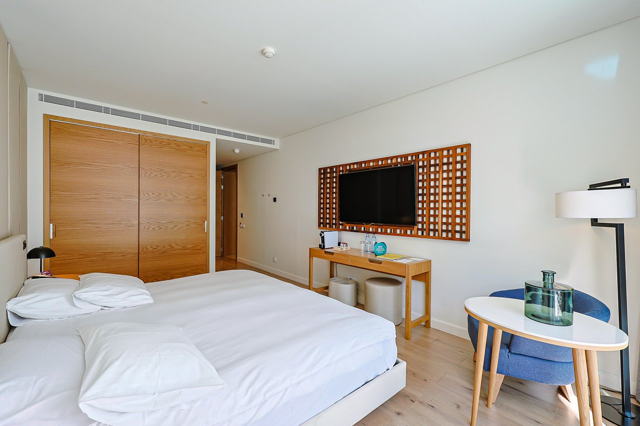 Two-Bedroom Apartment in Lisbon’s Hyatt Regency