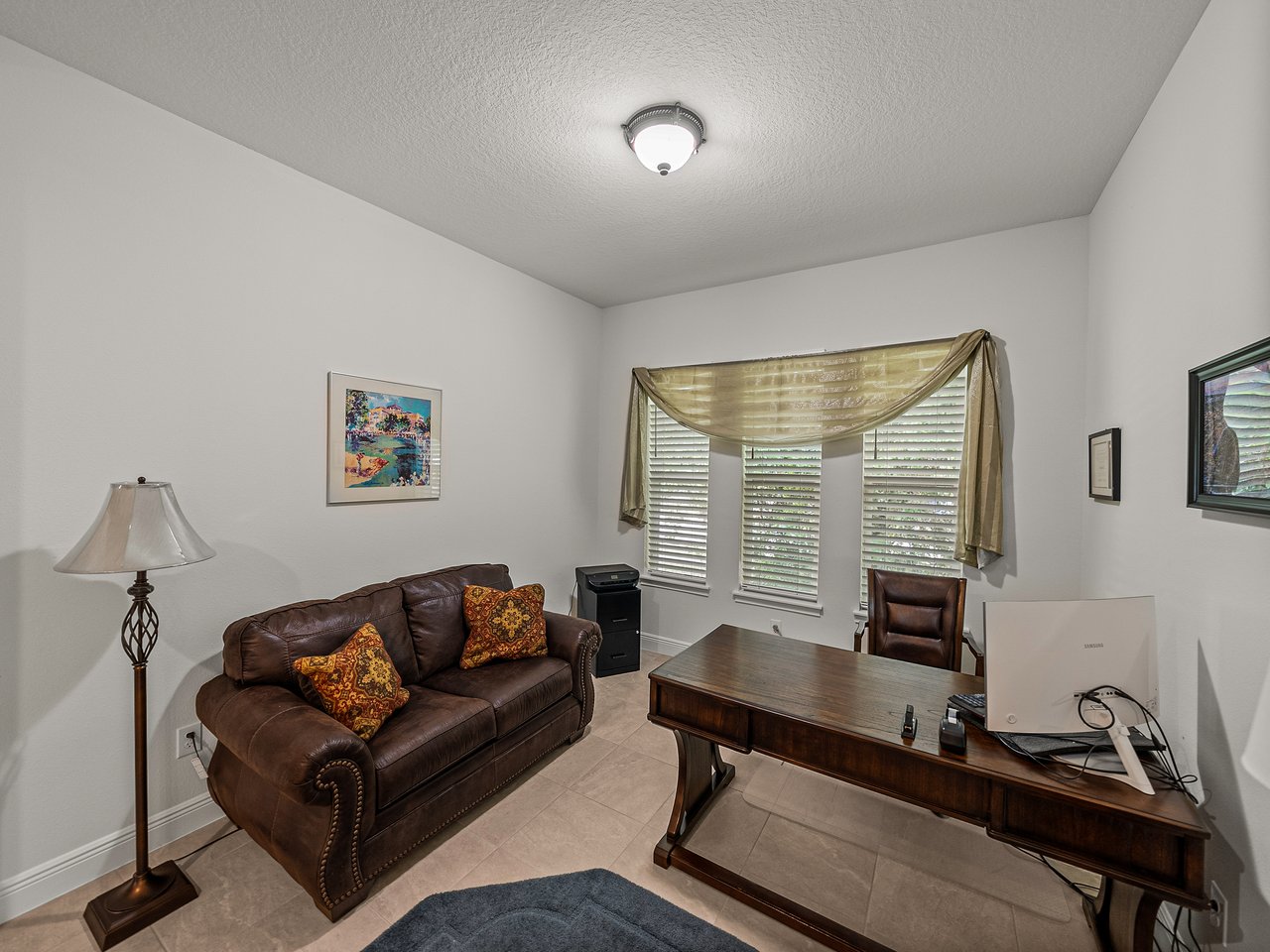 14198 THOROUGHBRED DR
