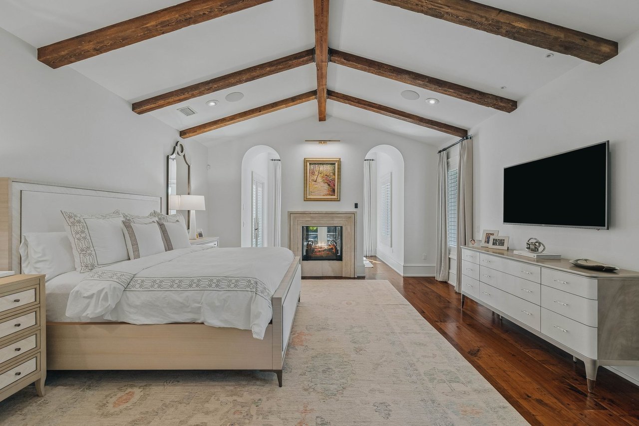 3610 Burnt Pine Lane