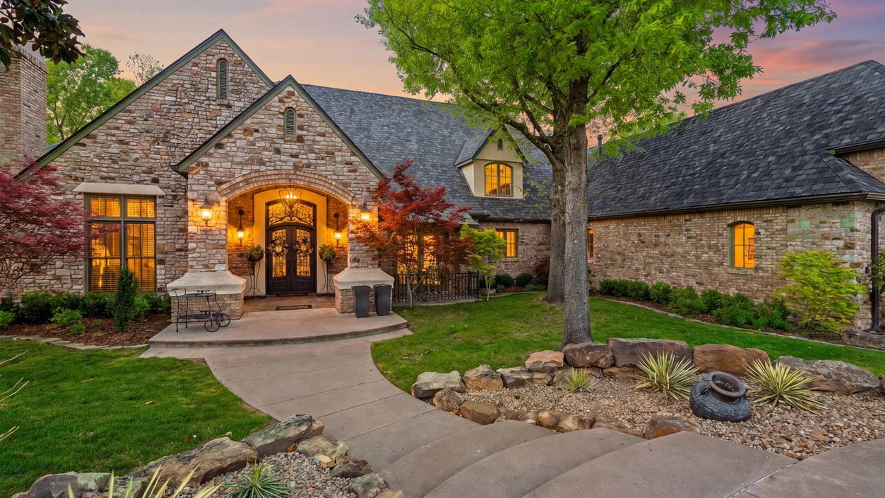 Listing of the Week - Gated Saratoga Farms in Edmond, Oklahoma - Wyatt Poindexter - The Agency Oklahoma 