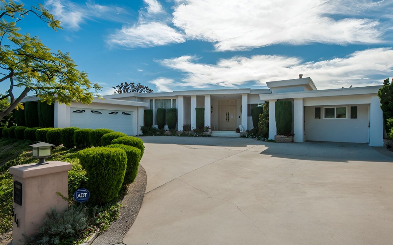 514 Chalette Dr