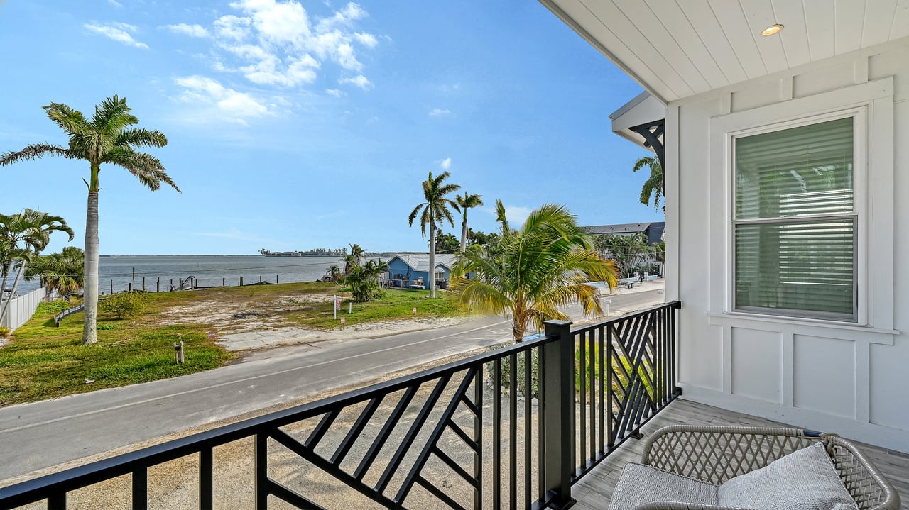 2206 Avenue A, Bradenton Beach, Florida