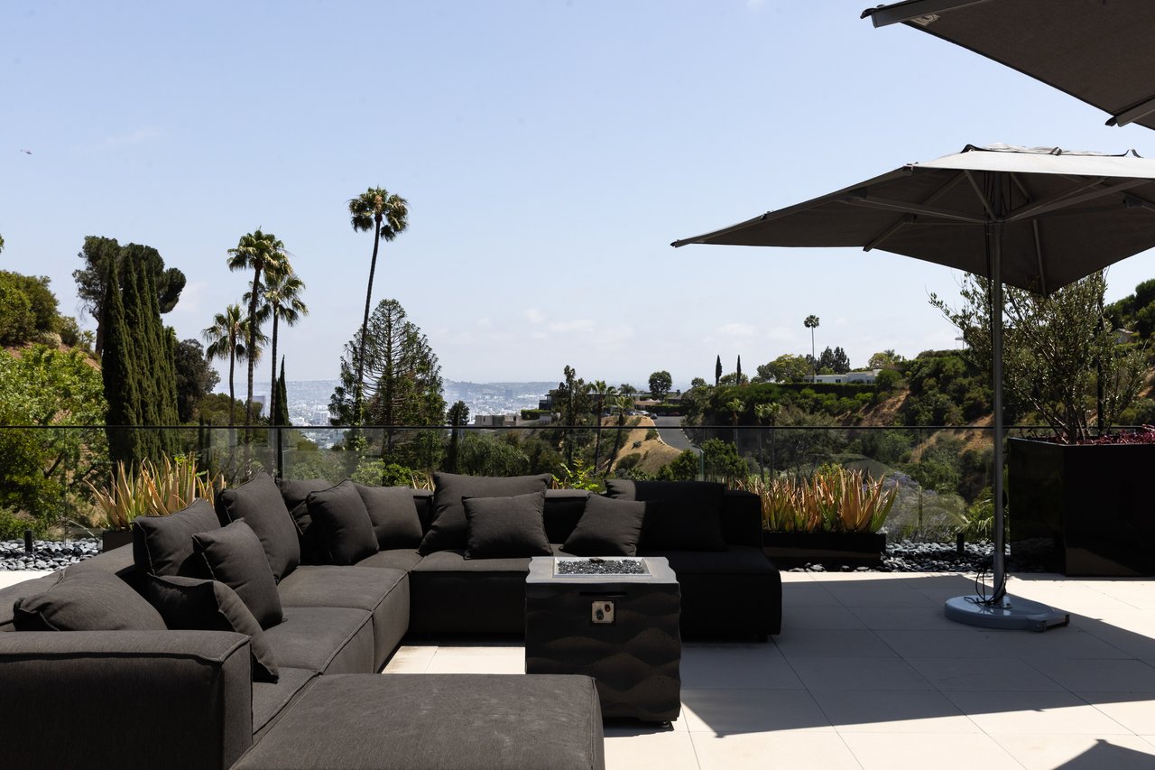 1488 Rising Glen Rd, Sunset Strip