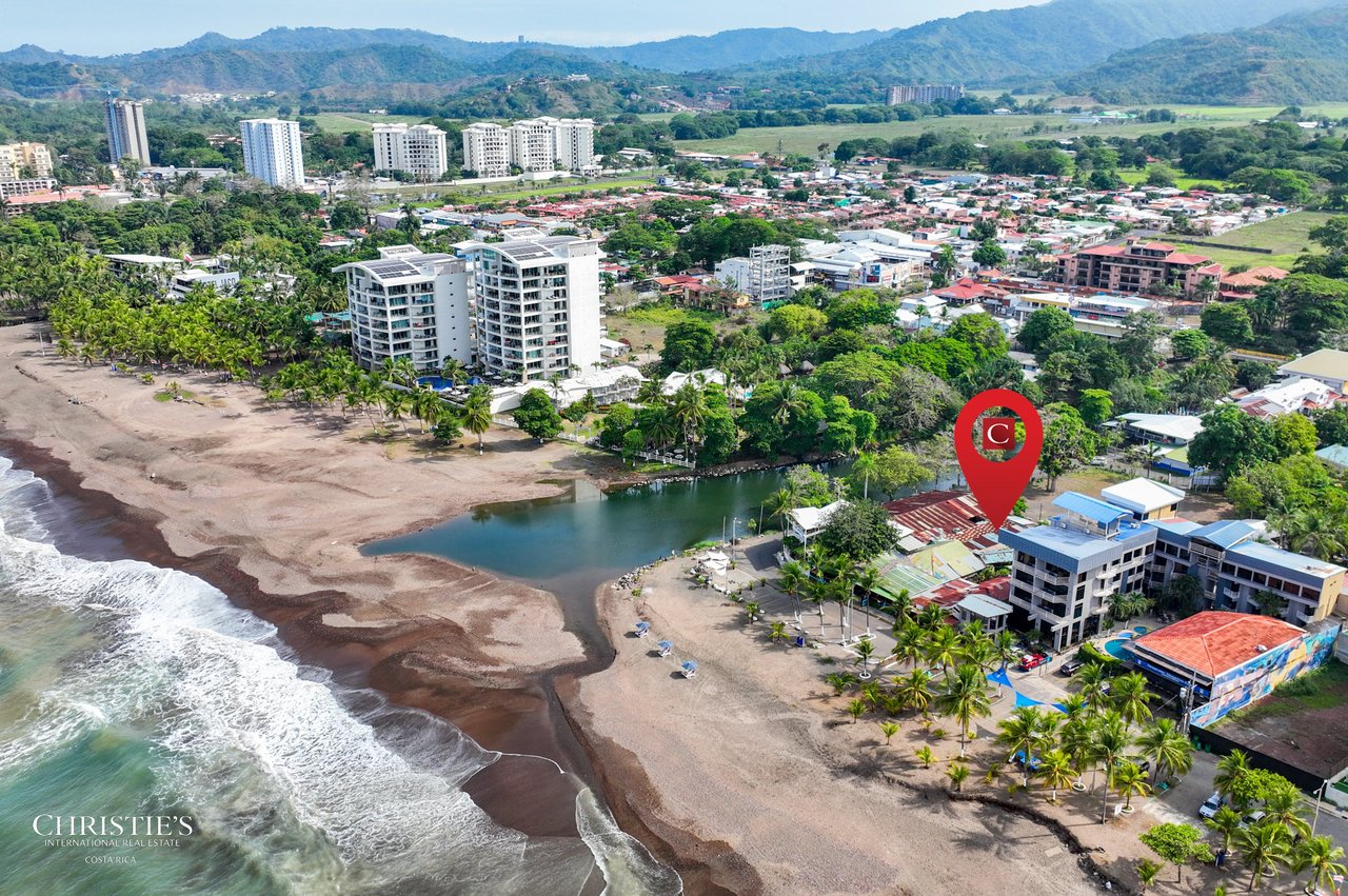 Titled Oceanfront Mixed-Use Property