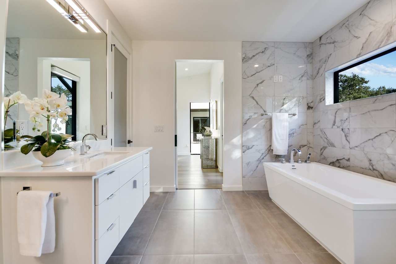 Reveille Modern