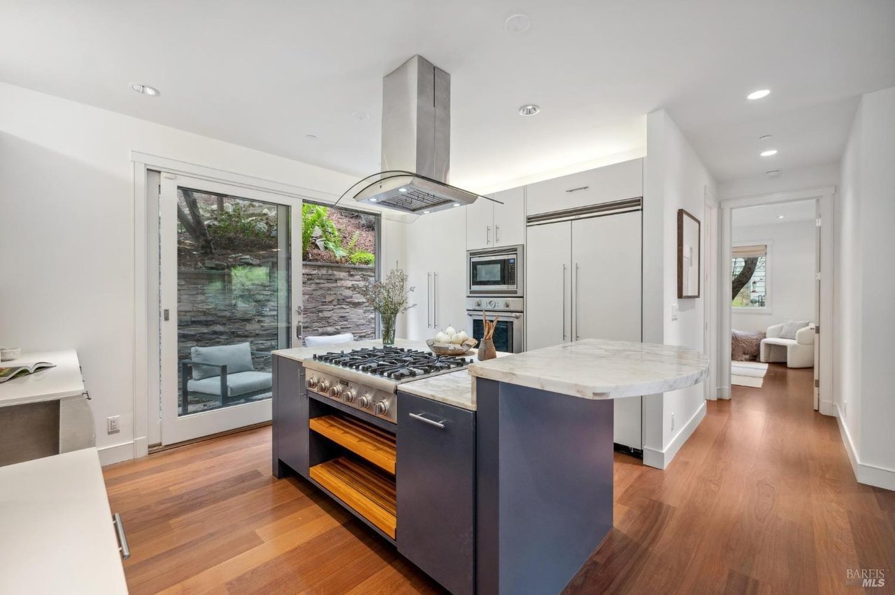 Stylish Mill Valley