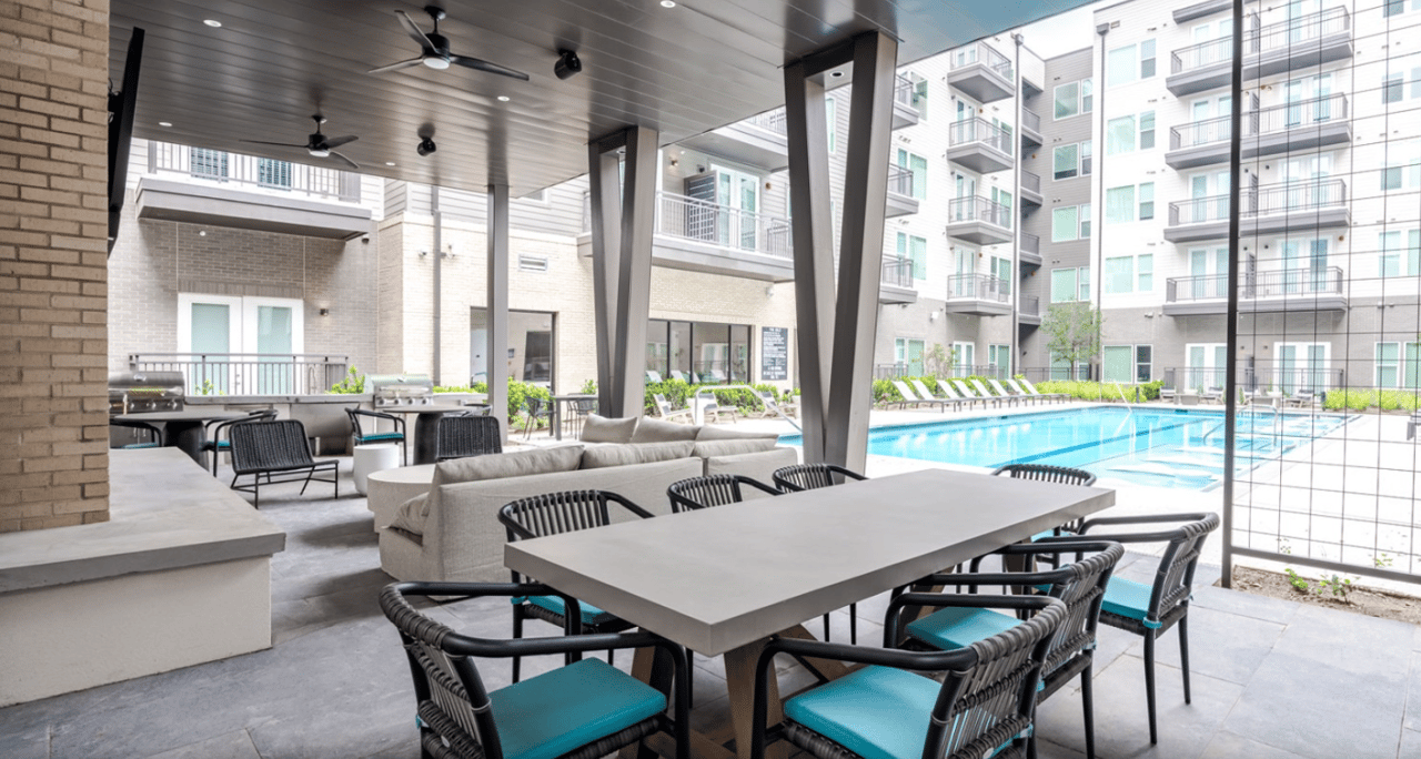 Up to 10 weeks free base rent