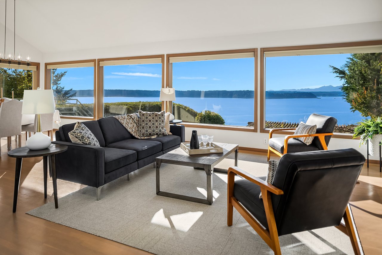 10245 Marine View Drive SW