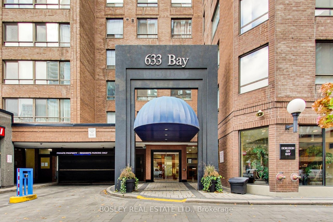 633 Bay St 2005