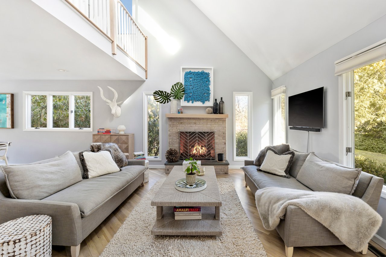 141 Old House Landing Road, East Hampton