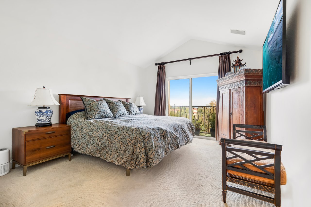 3 Savona Court
