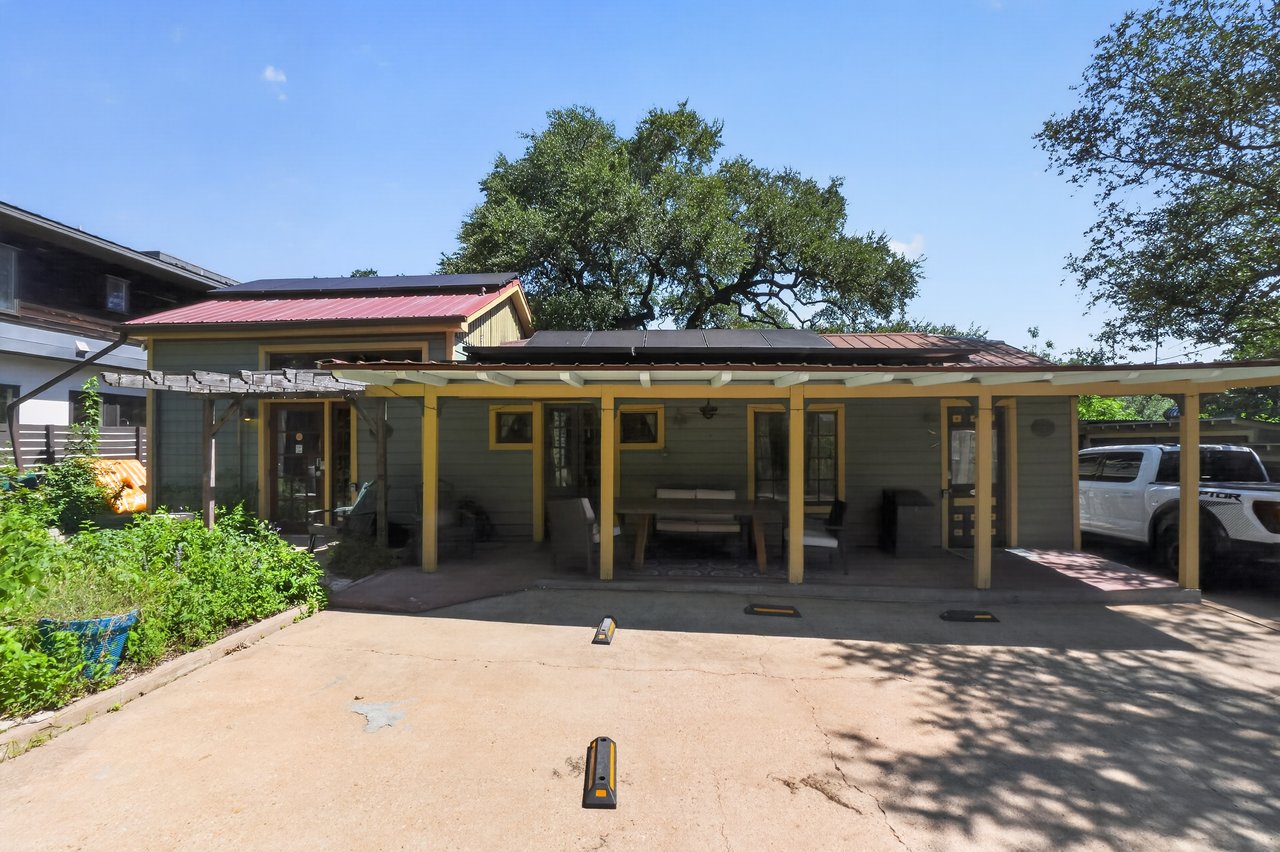 South Congress Luxury Compound for Lease