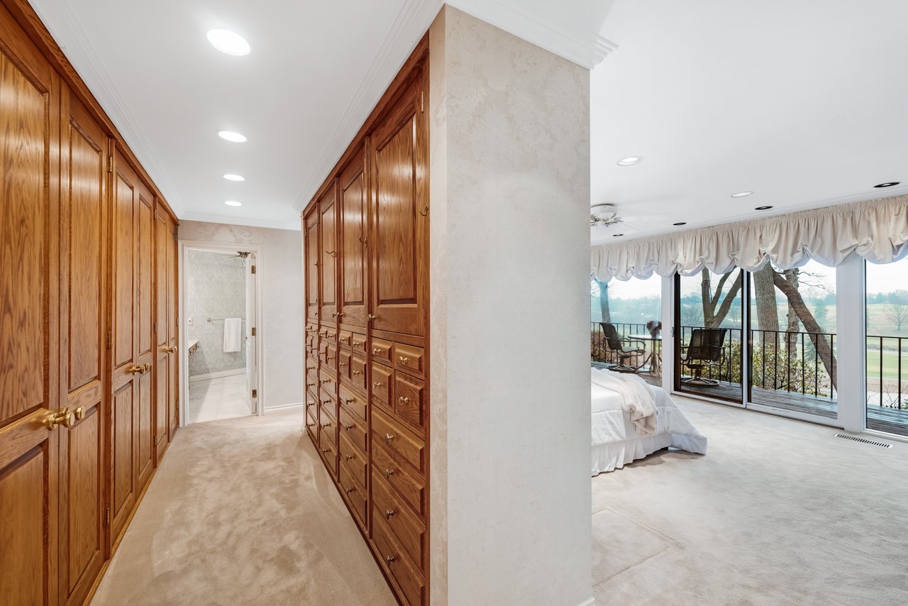 1000 Mississauga Heights Dr