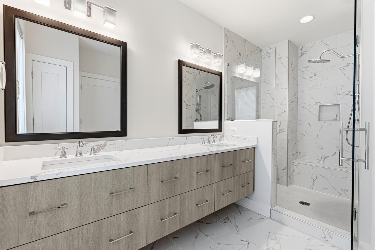 8189 River Rd, Bethesda MD 20817