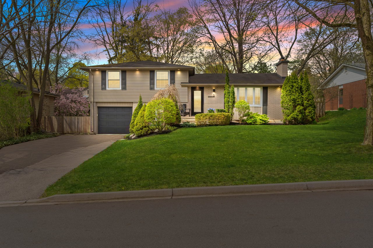 5 Abbey Rise, London Ontario 