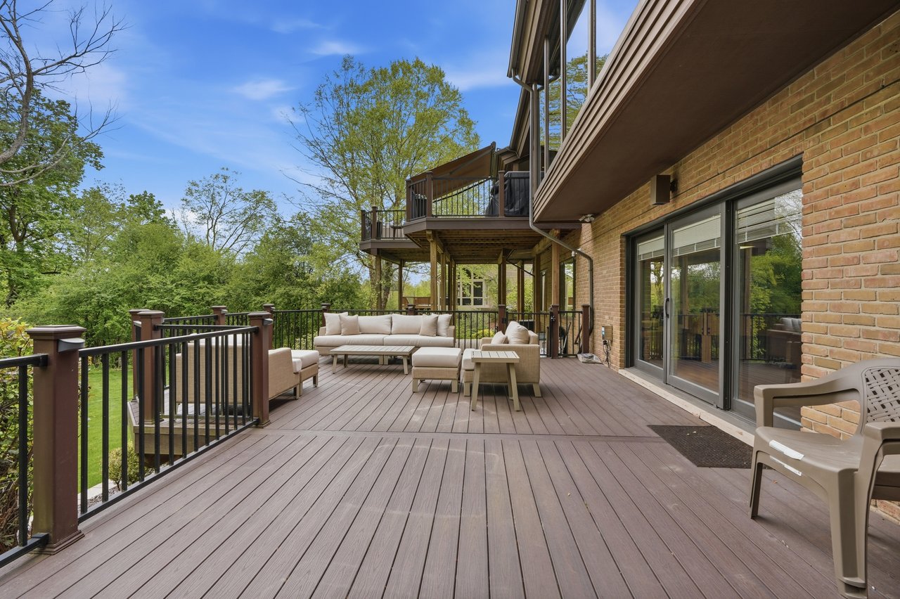 3075 Chestnut Run Dr
