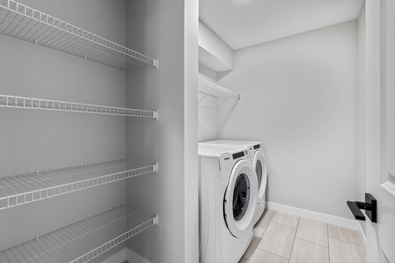 151 Belvedere Crescent SE