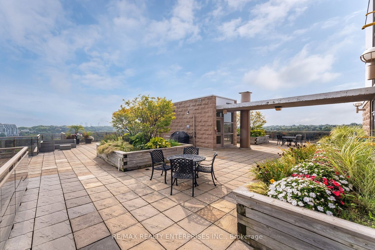TERRACES OF OLD MILL PENTHOUSE