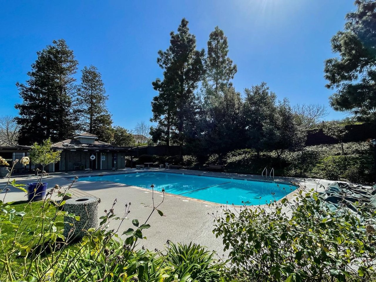 2640 Yerba Vista Court