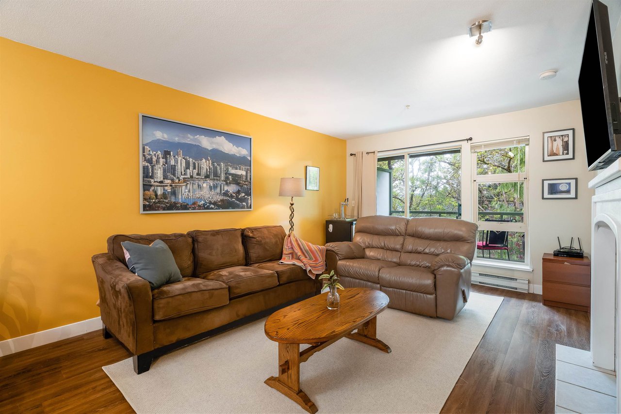 306A-301 Maude Rd