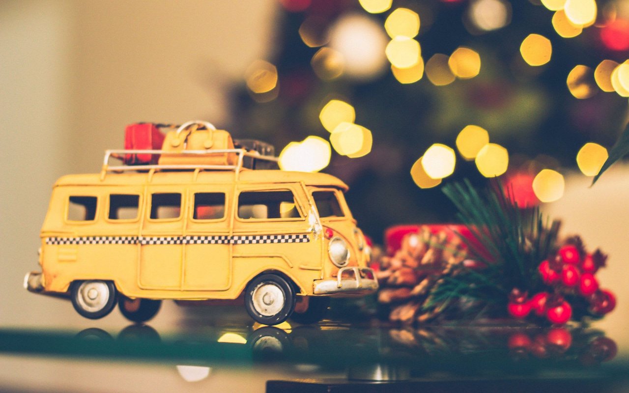 Ways to Give Back This Holiday Season