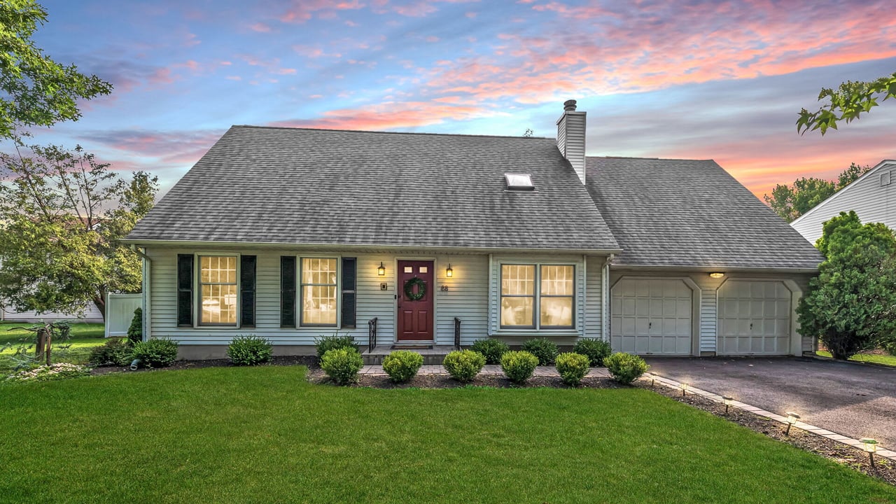 Paramus Colonial