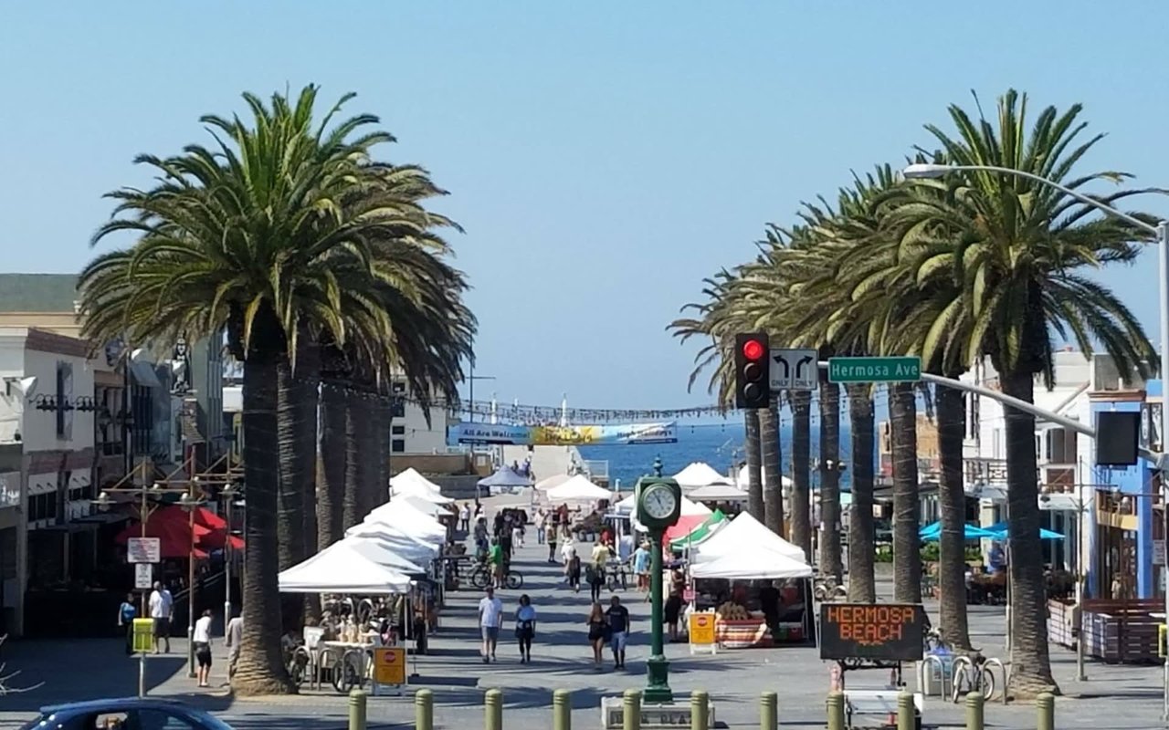 3 Beach City Neighborhoods in Hermosa Beach